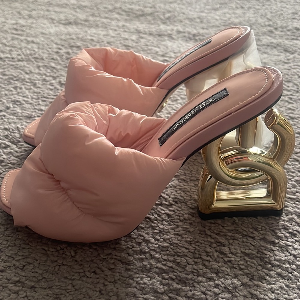 Dolce & Gabbana Heels